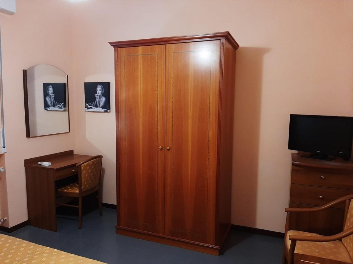 Il Leprotto - Room & Breakfast Altedo Экстерьер фото
