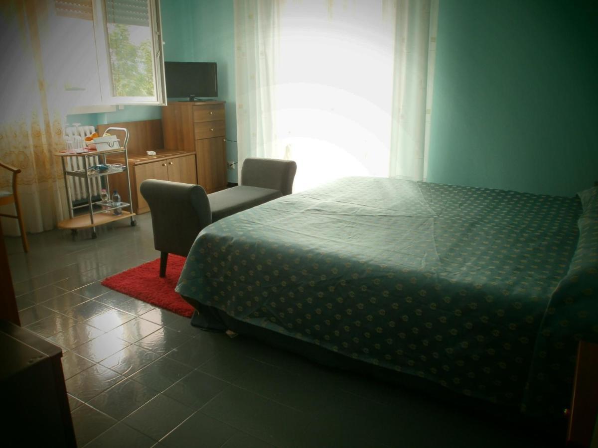 Il Leprotto - Room & Breakfast Altedo Экстерьер фото
